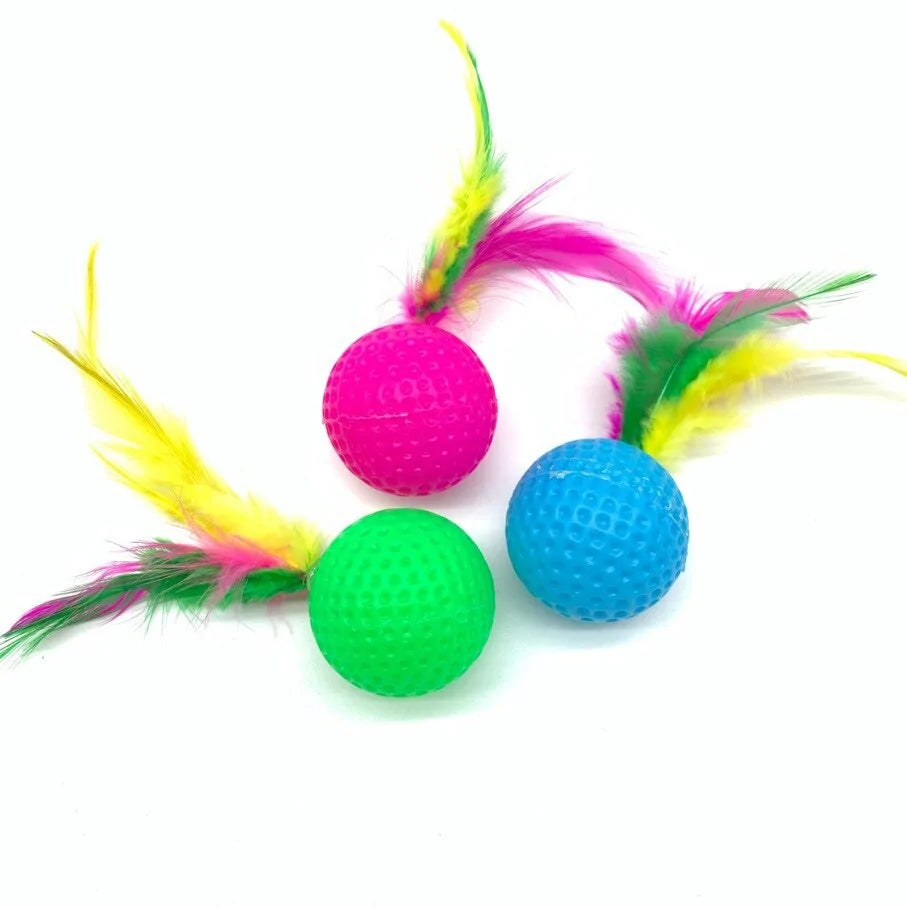 Plastic Golf Ball with Feather Cat Toy